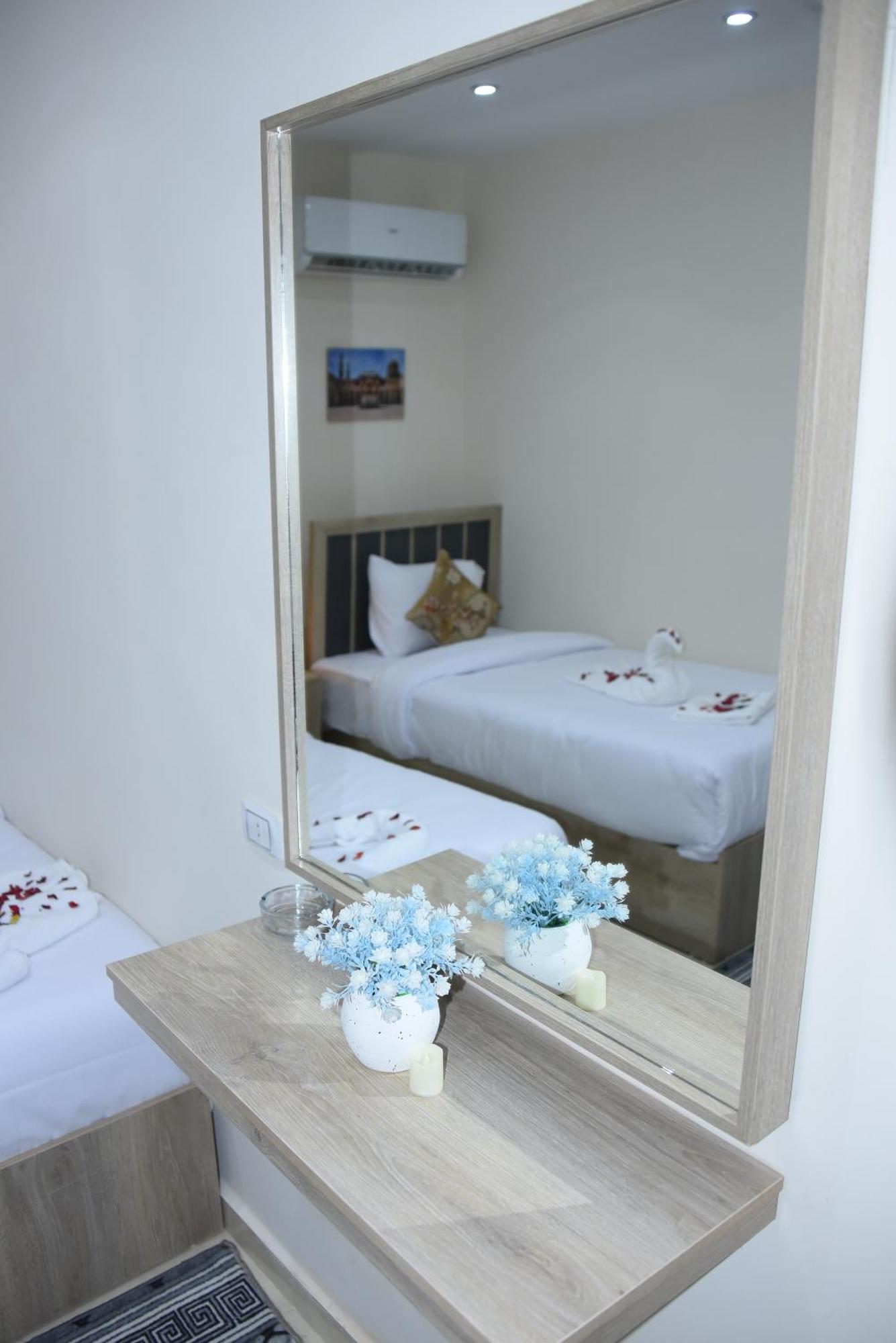 Locanda Pyramids Hotel Kafret el-Gabal 외부 사진