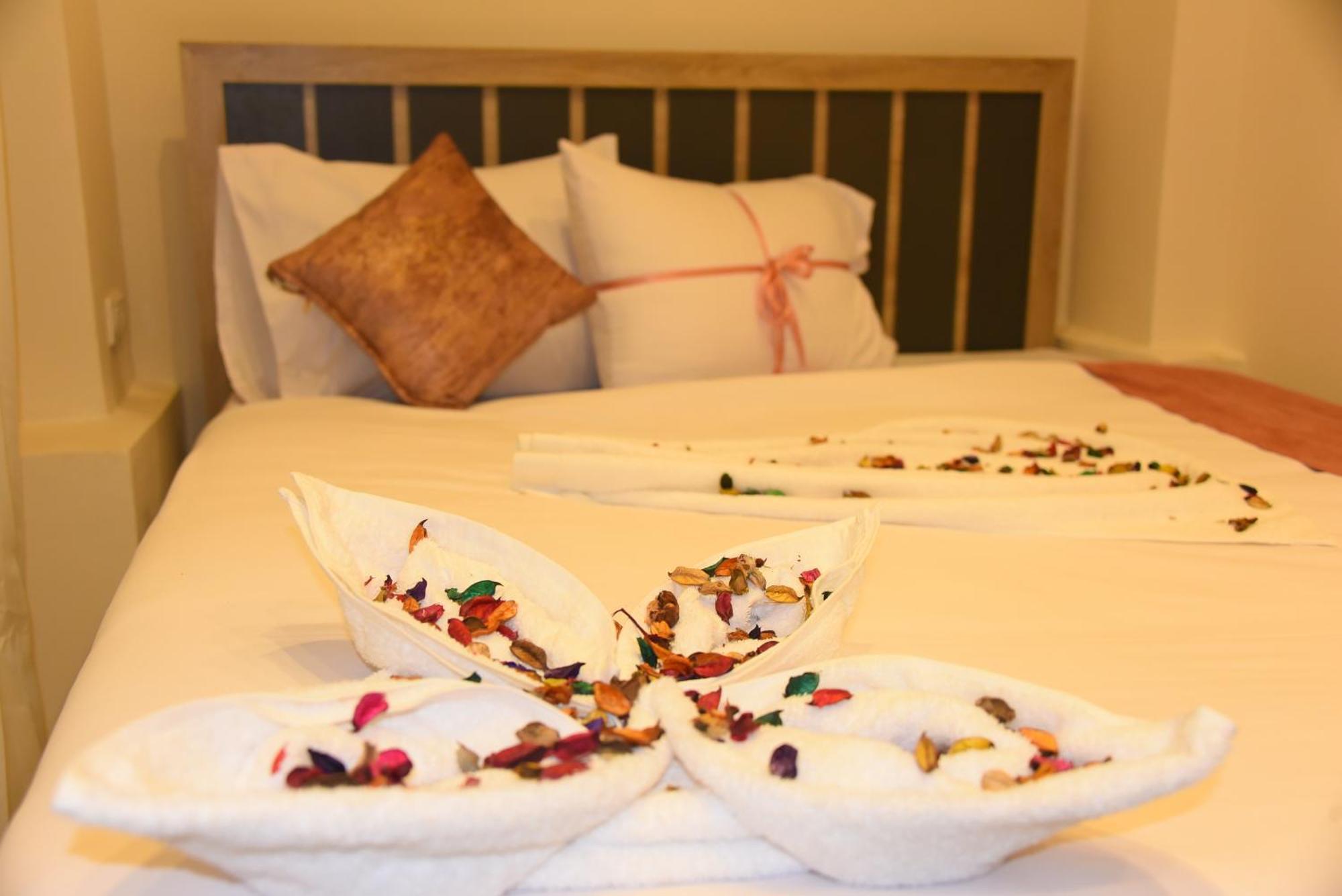Locanda Pyramids Hotel Kafret el-Gabal 외부 사진